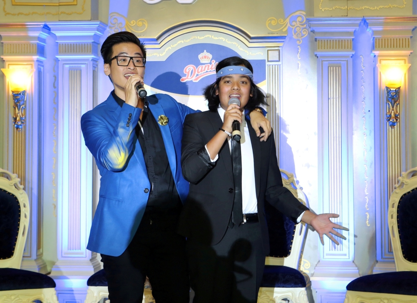 Me cua than dong choi 14 nhac cu chia se cach giao duc con hinh anh