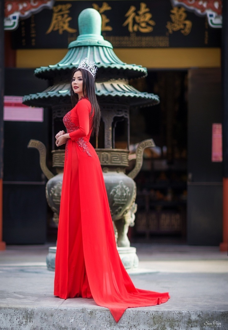 Jasmine Le,   Hoa hau Nguoi Viet The gioi 2017 anh 5