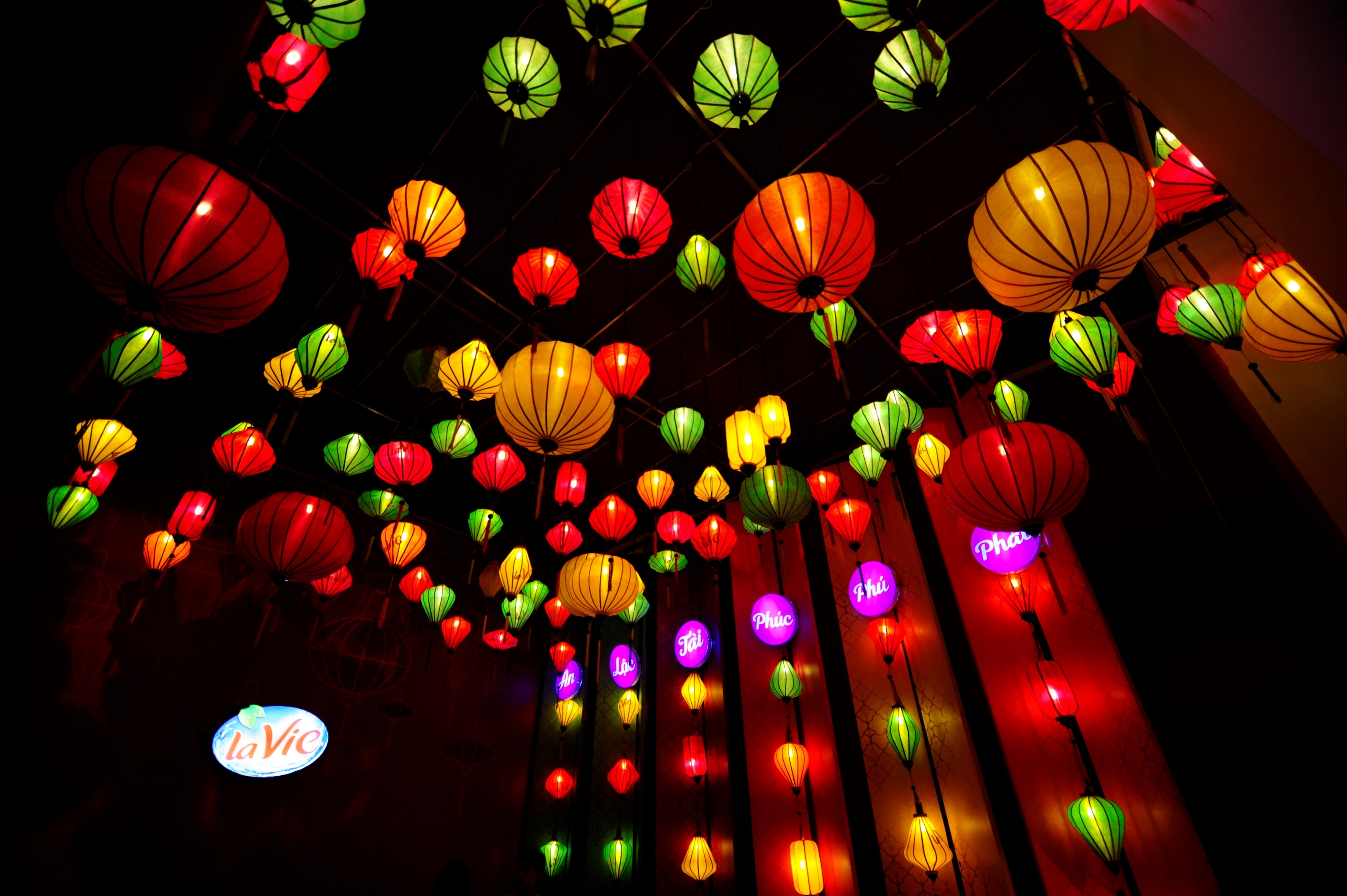 gioi tre Sai Gon check-in khong gian Tet co truyen anh 2