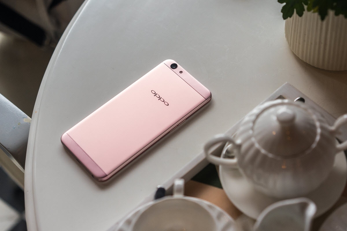 Oppo,  The Gioi Di Dong,  ngay Than Tai anh 3