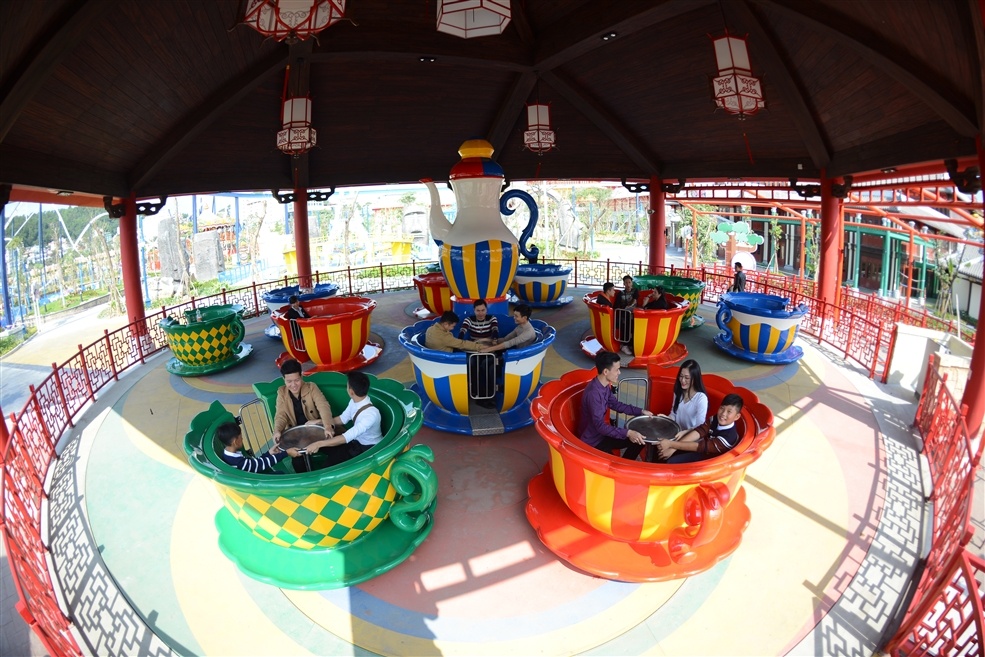 trai nghiem hon 30 tro choi hap dan o Dragon Park anh 4