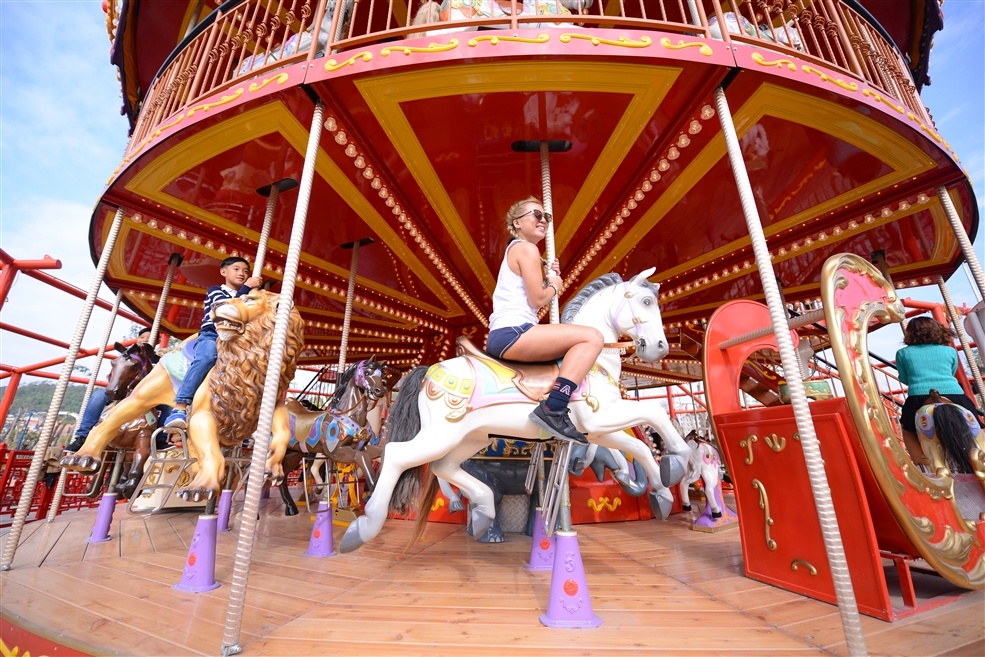 trai nghiem hon 30 tro choi hap dan o Dragon Park anh 5