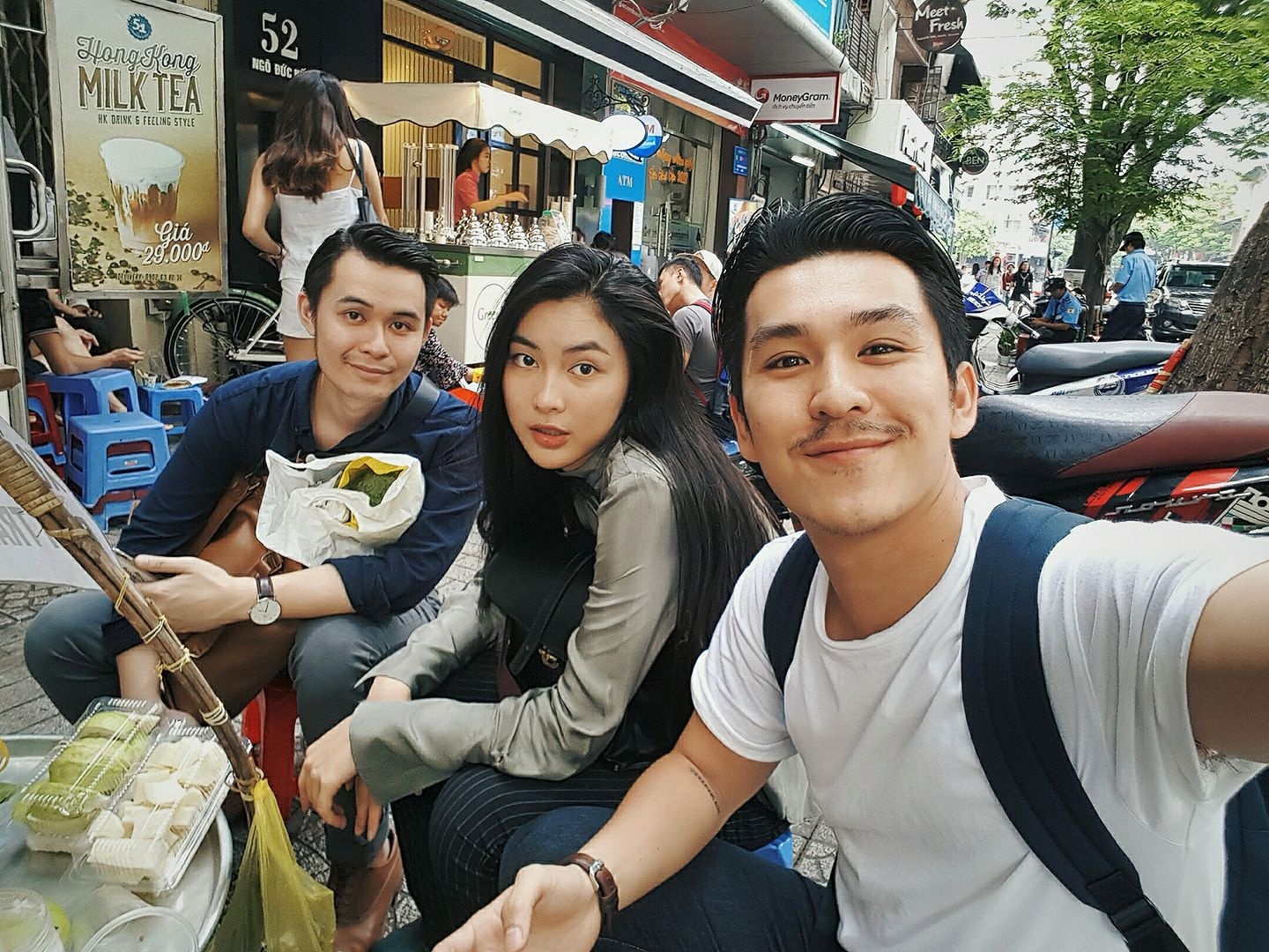 Theo chan sao Viet du xuan dau nam hinh anh