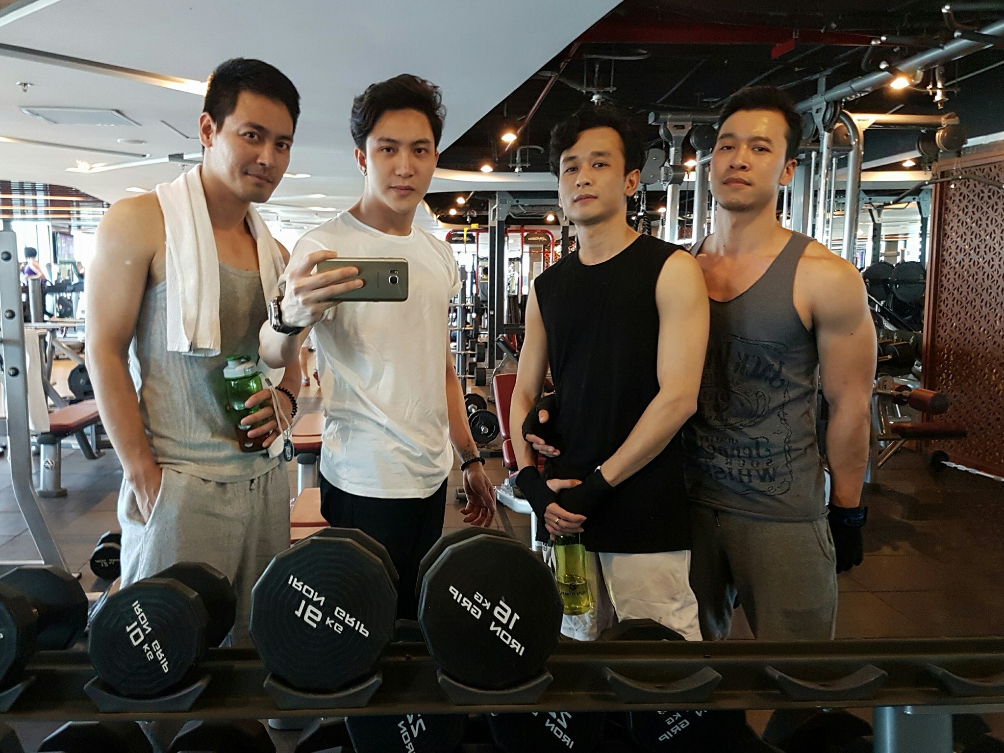 theo chan sao Viet du xuan dau nam anh 10