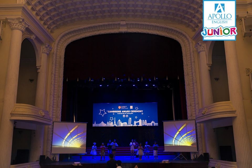 Apollo English anh 1