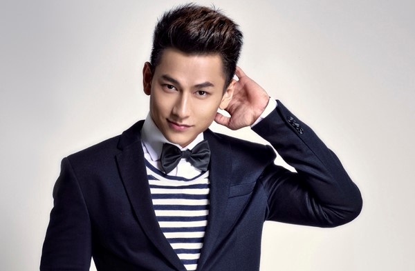 Isaac, Tien Tien hoa giong trong le hoi Nhat Ban hinh anh