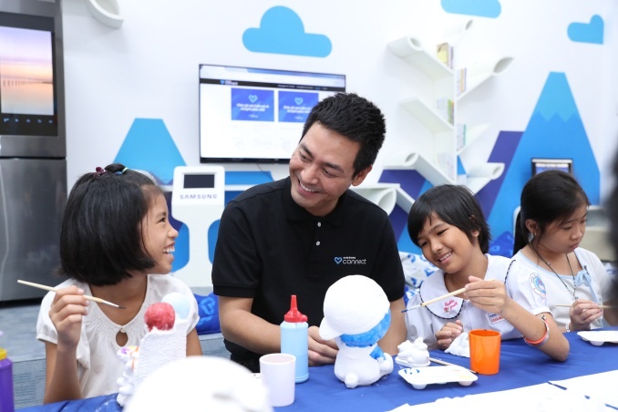 MC Phan Anh: 'Thien nguyen chi co nhiet huyet la khong du' hinh anh