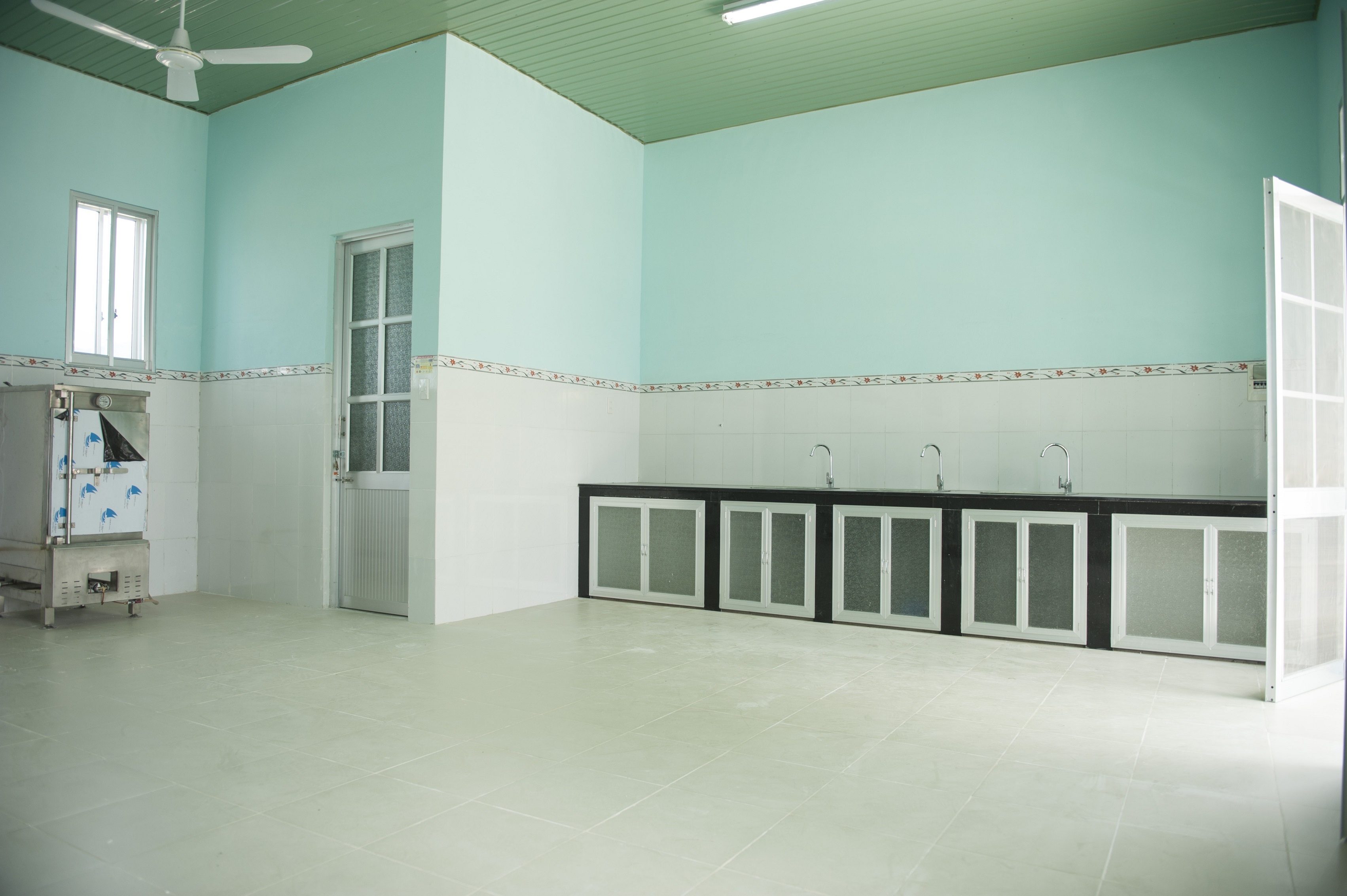 khanh thanh ngoi truong Den Dom Dom thu 20 anh 7