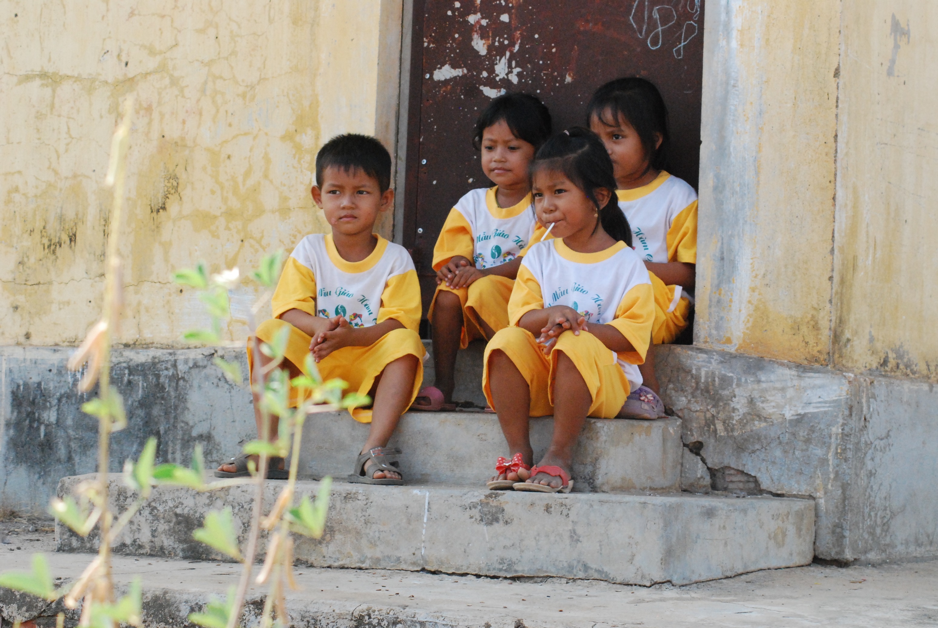 khanh thanh ngoi truong Den Dom Dom thu 20 anh 9