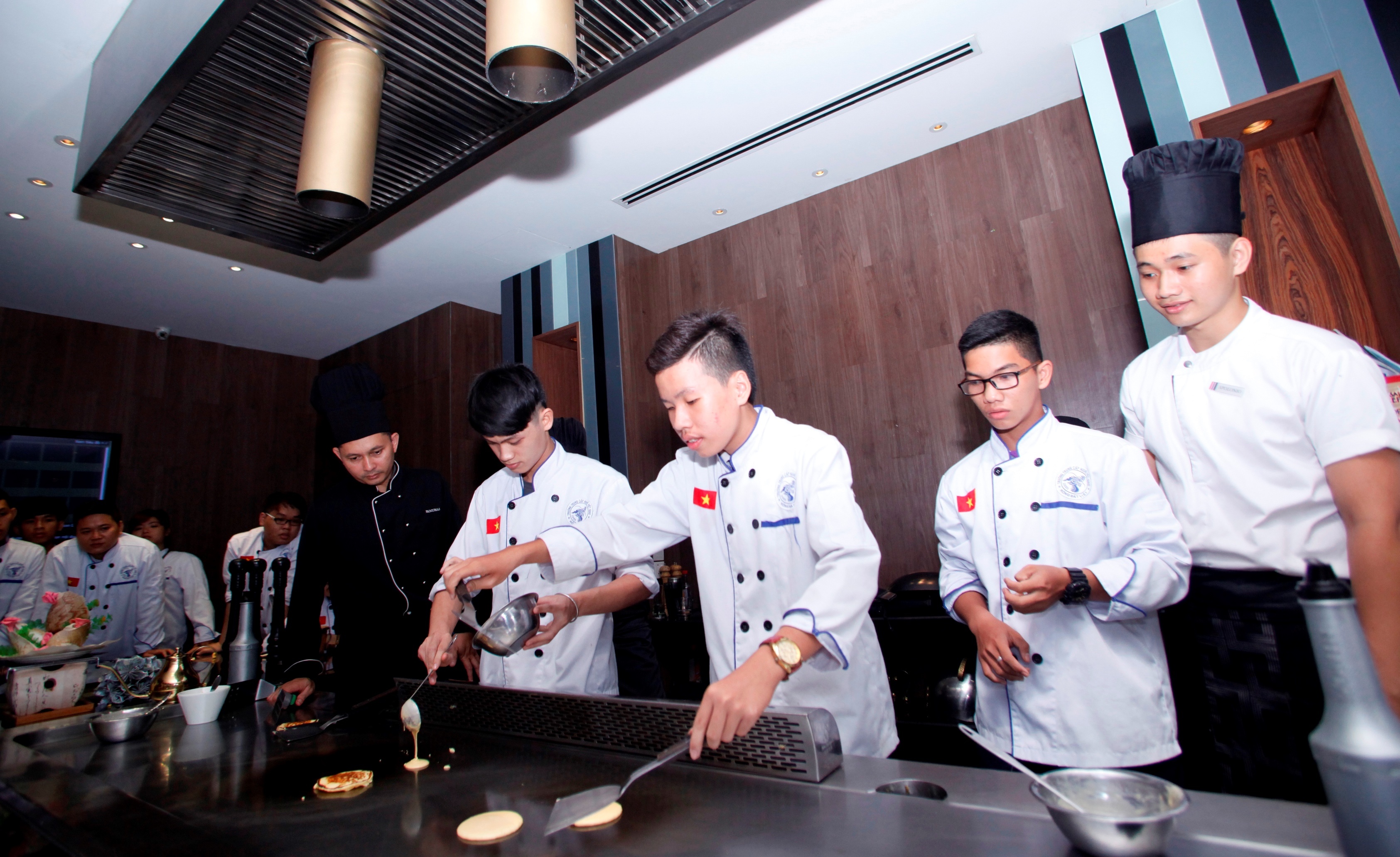 Xu huong hoc nghe tang nhanh dip dau nam hinh anh