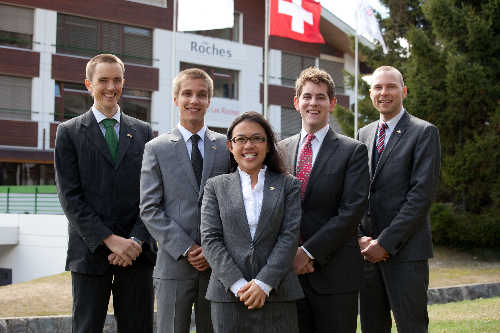 Tiem nang hoc nganh quan tri dich vu tai Hoc vien Les Roches hinh anh