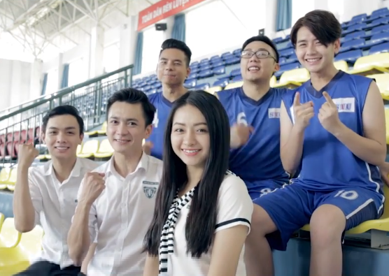 Kham pha tuoi hoc tro tinh quai qua 'Hoc duong noi loan' hinh anh