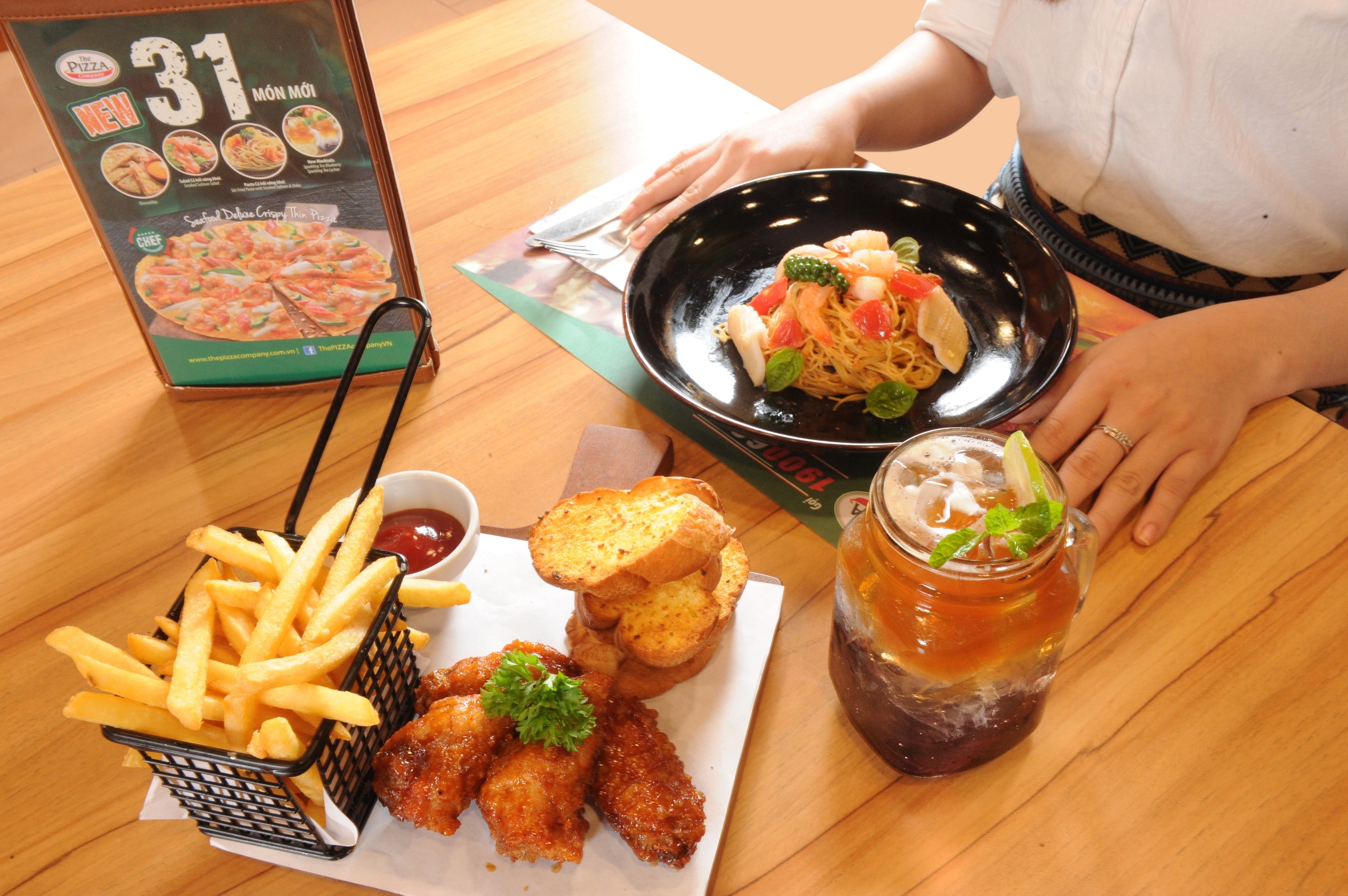 The Pizza Company anh 3