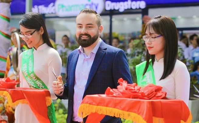 Pharmacity, DH Y Pham Ngoc Thach khanh thanh phong kham moi hinh anh