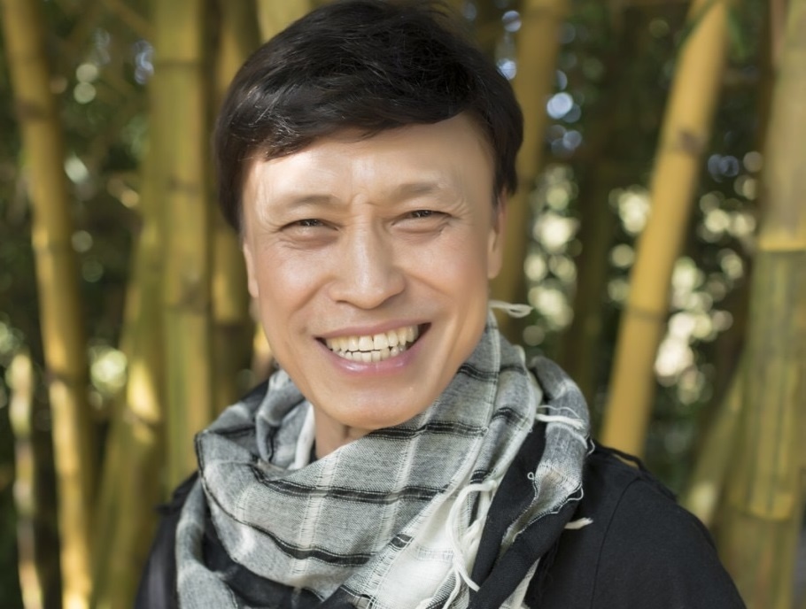 Bi quyet cho 'lan da khong tuoi' cua danh ca Tuan Ngoc hinh anh