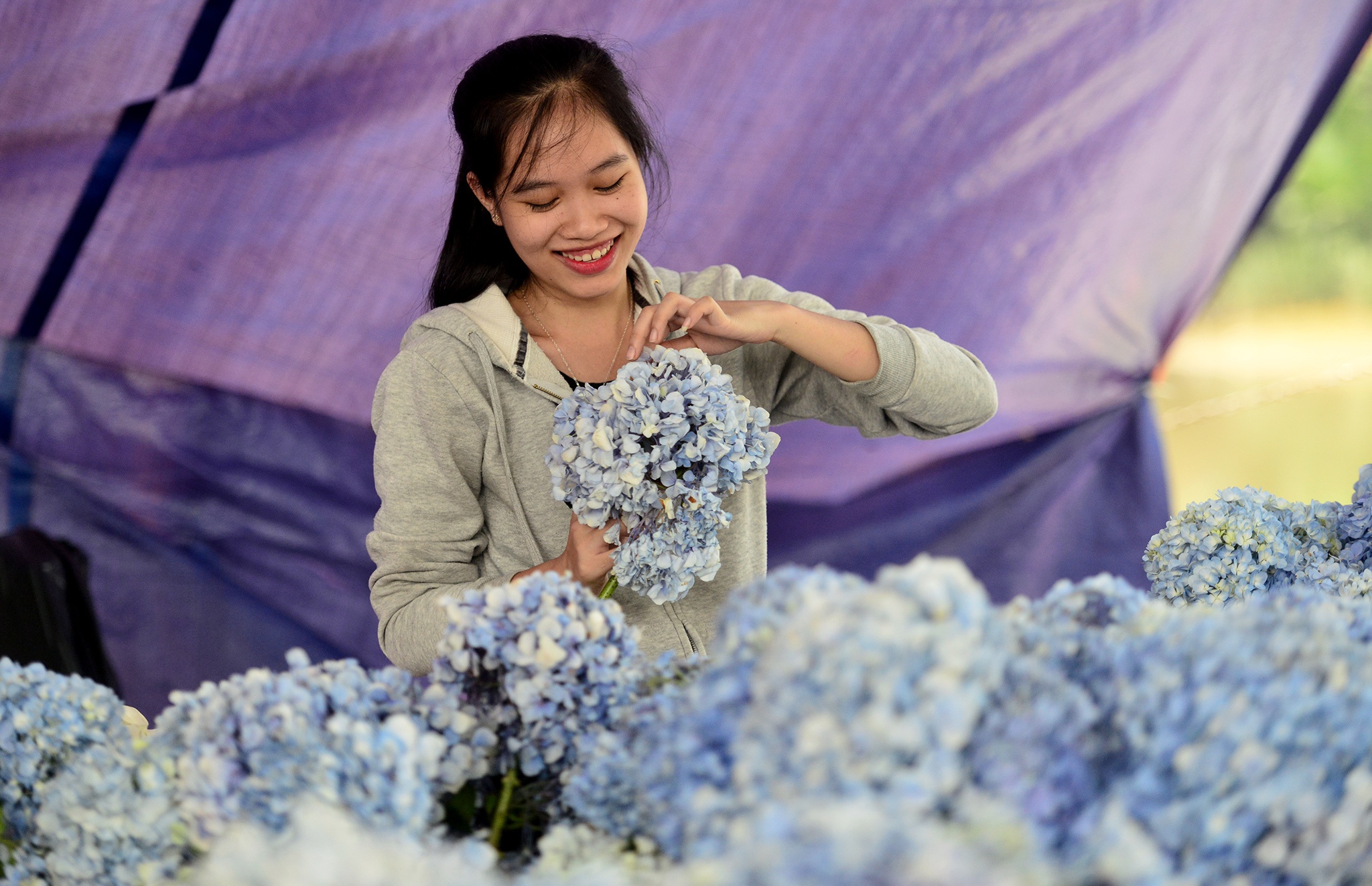 hinh anh dau tien ve Vuon ngan hoa ben ho anh 7