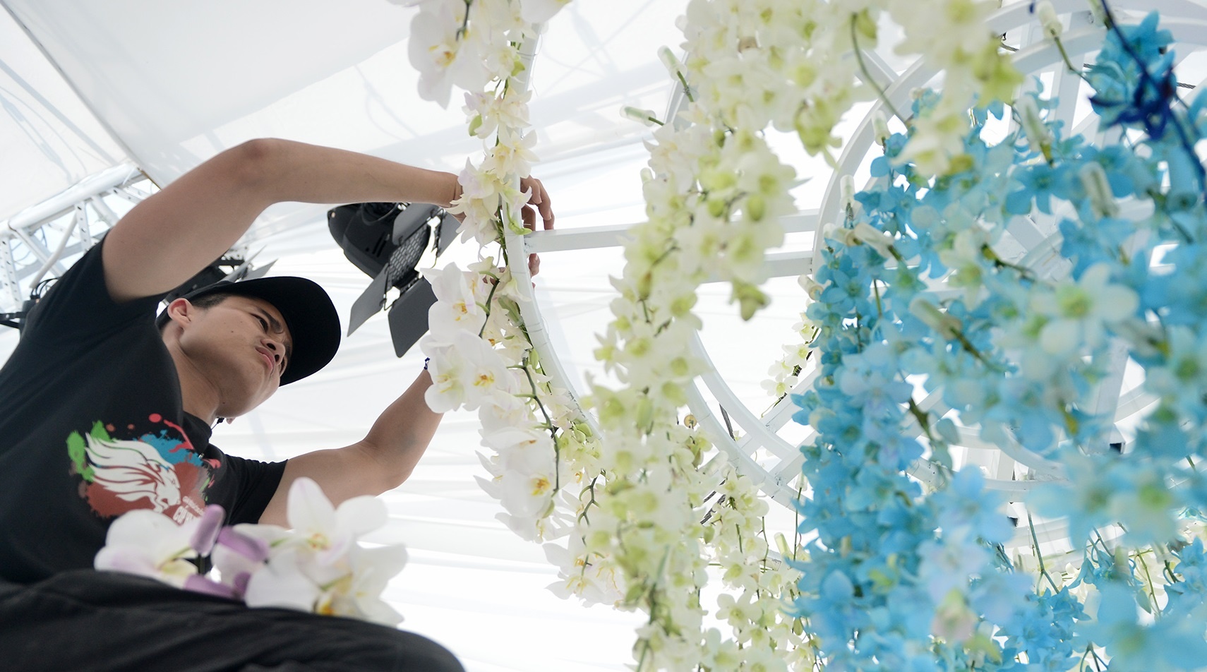 hinh anh dau tien ve Vuon ngan hoa ben ho anh 3