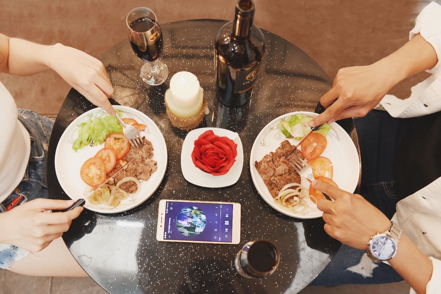 dành tặng những điều lãng mạn cho nửa kia dịp 8/3 ảnh 3 danh tang nhung dieu lang man cho nua kia dip 8/3 anh 3