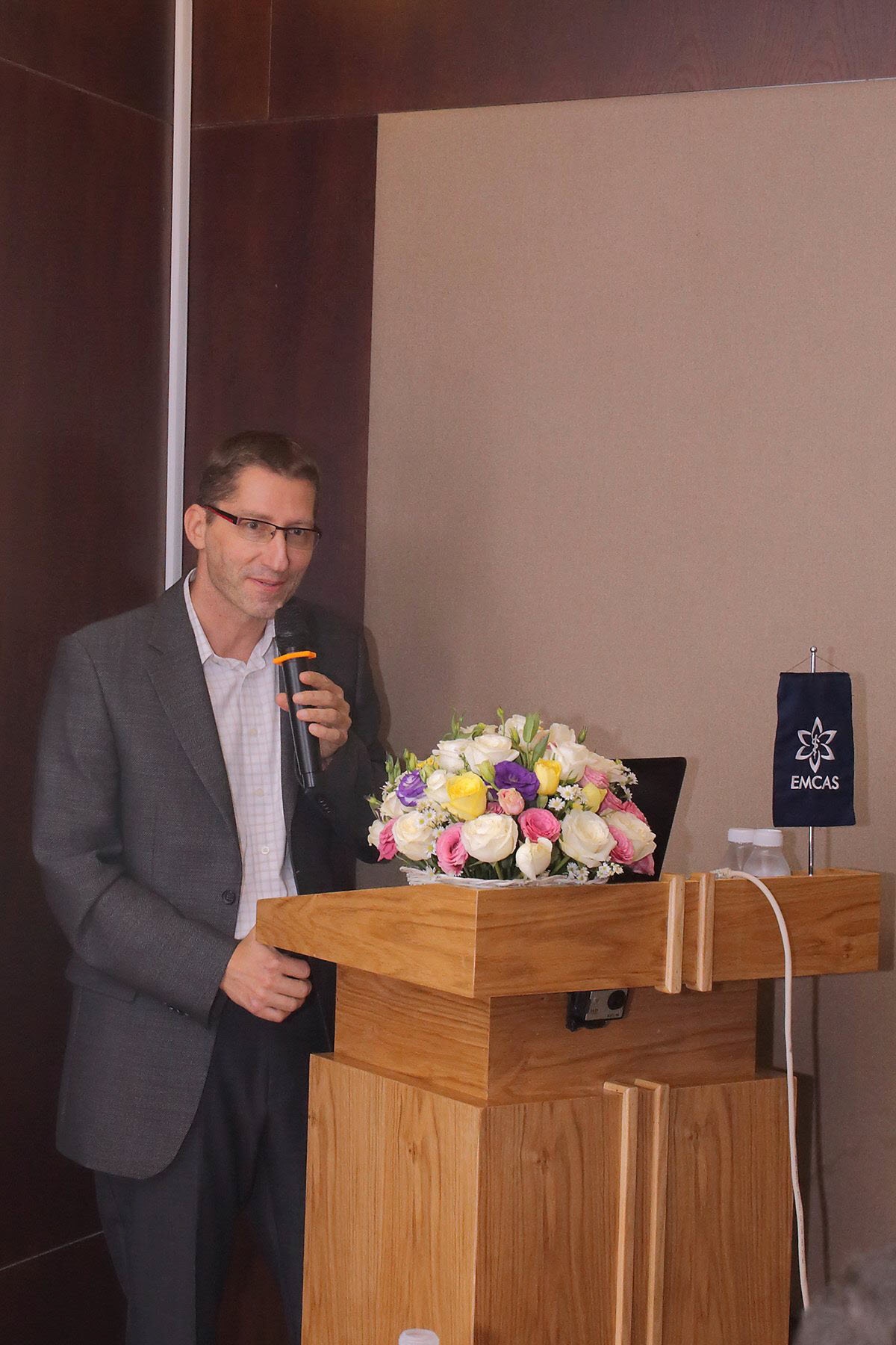 Bệnh viện thẩm mỹ Emcas ảnh 5 Benh vien tham my Emcas anh 5