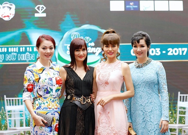 Á hậu Thể thao Băng Châu ảnh 1 A hau The thao Bang Chau anh 1