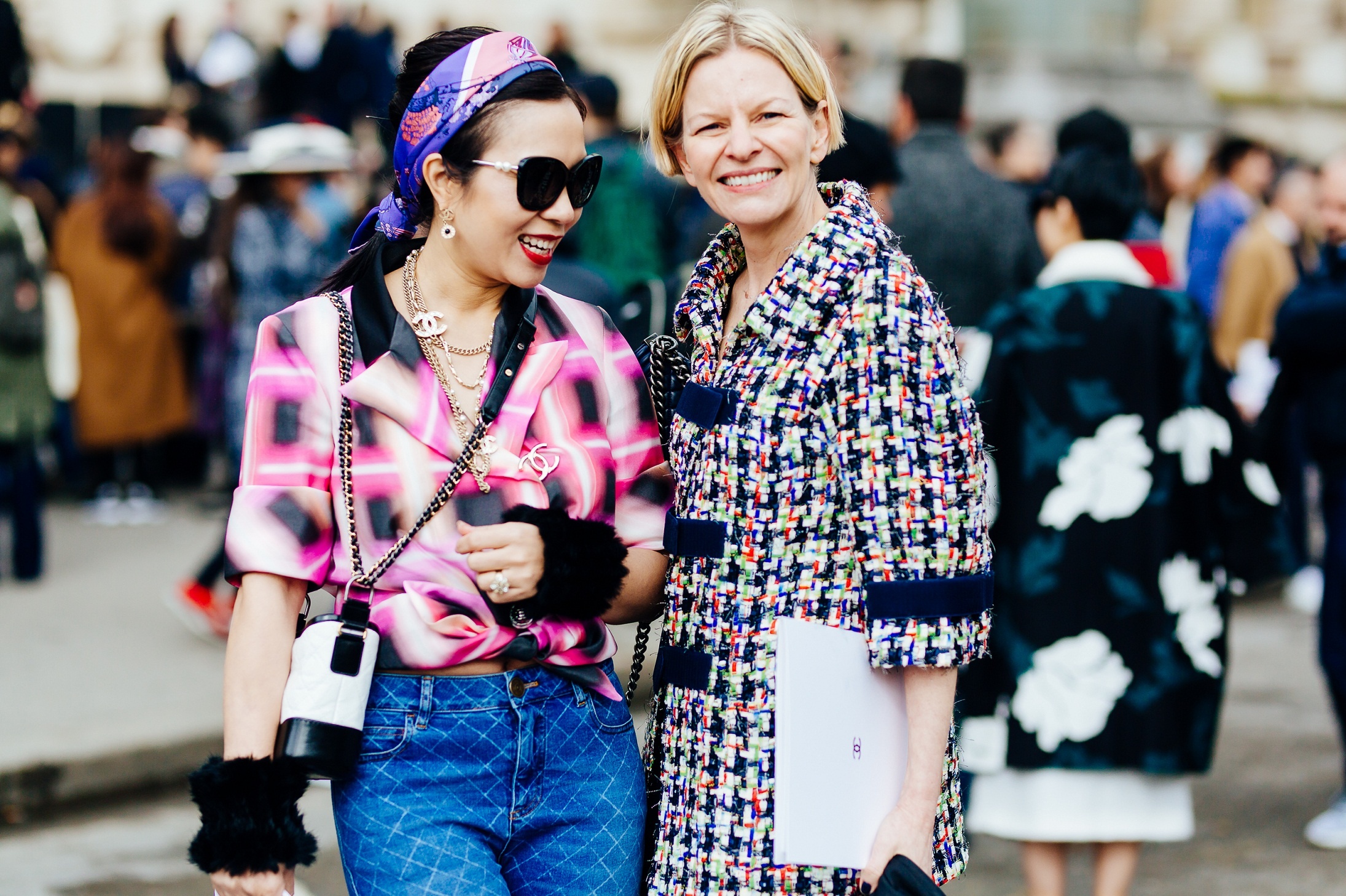 Nha sang lap thuong hieu thoi trang Viet ngoi ghe dau show Chanel hinh anh