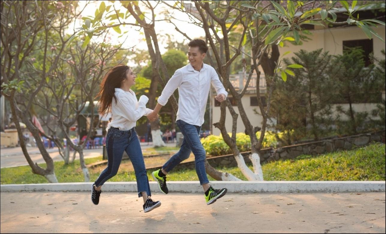 Hai 'ga cung' xinh dep cua Big Cat canh tranh do 'ngot ngao' khi yeu hinh anh
