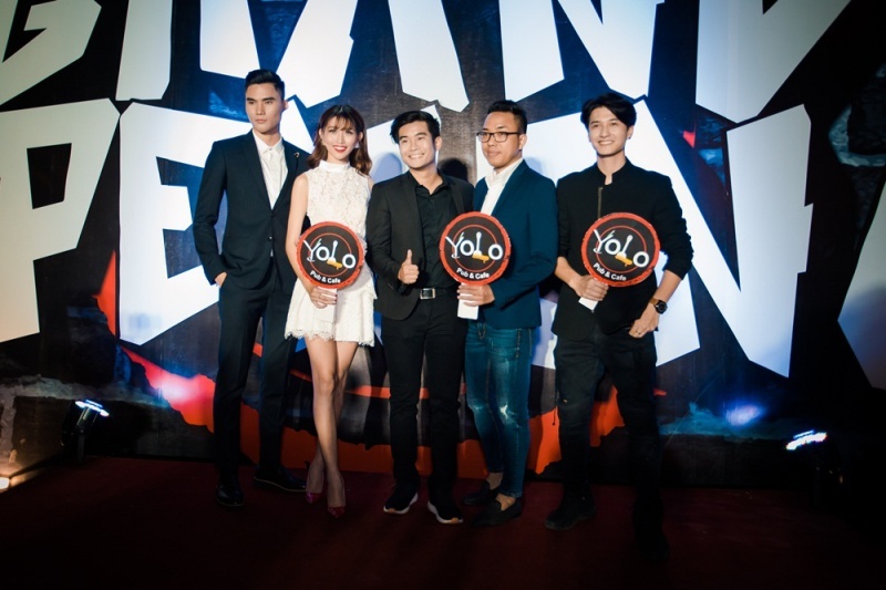 YOLO Pub & Cafe anh 1