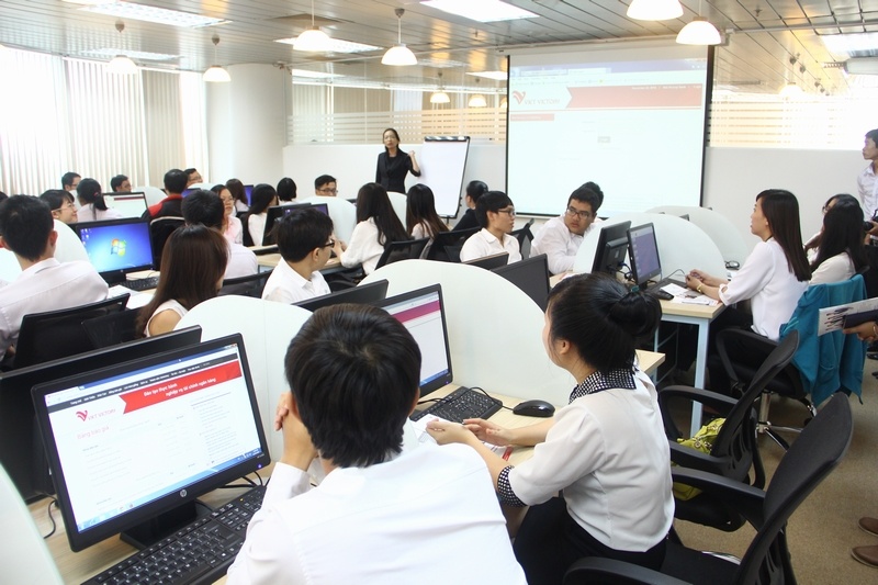 UEF ảnh 2 UEF anh 2