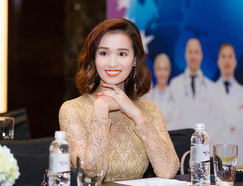 La Thanh Huyen: ‘Toi muon chon dieu tot nhat cho con’ hinh anh
