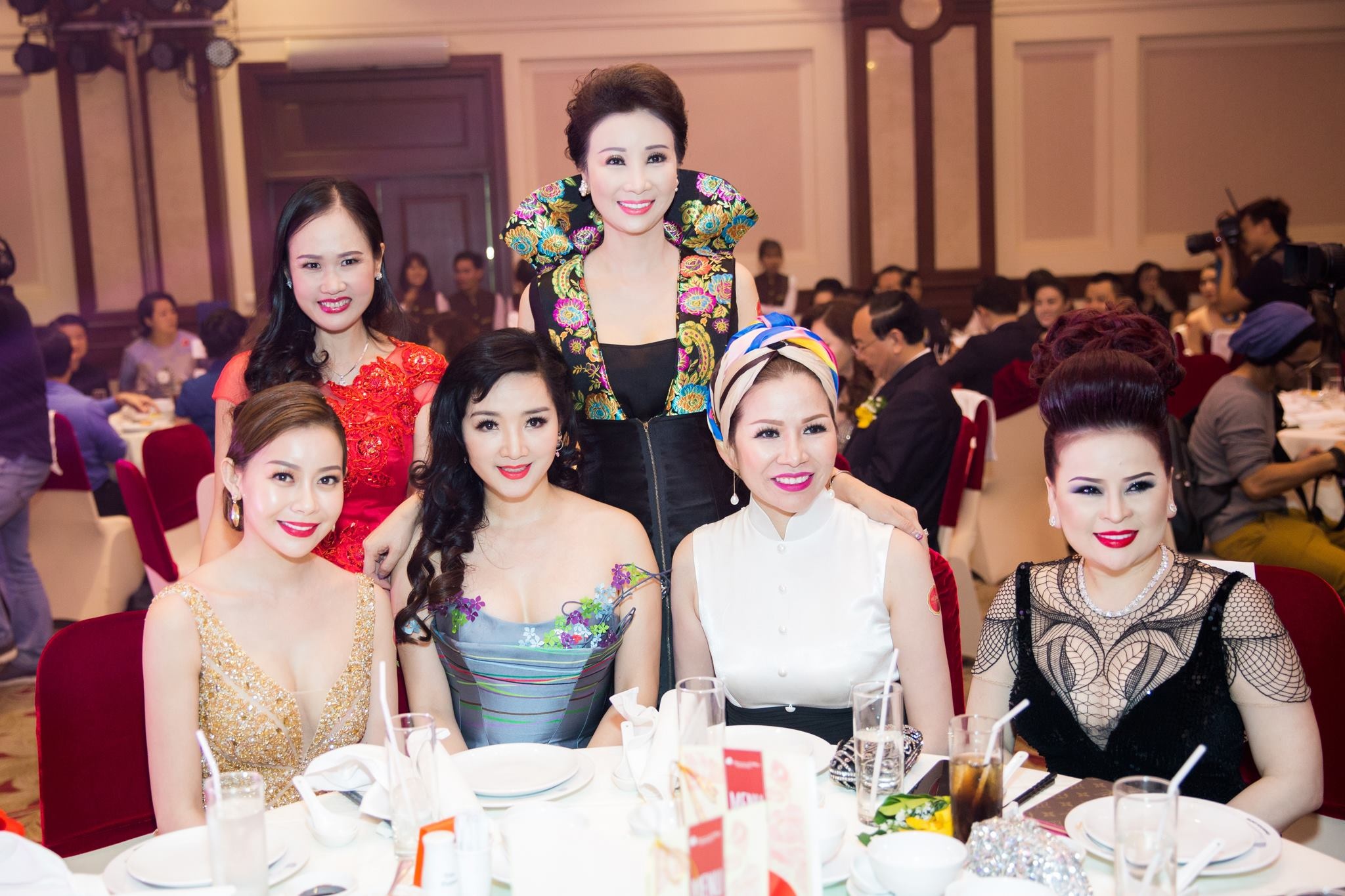 Hoa hau Hai Duong anh 10