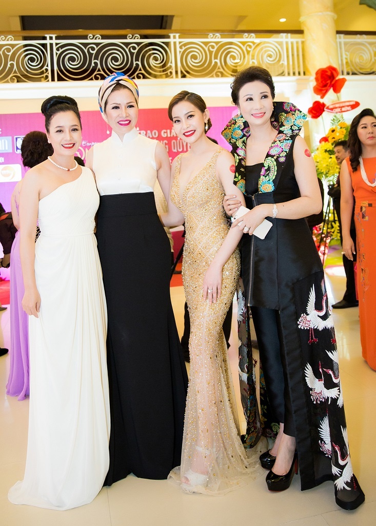 Hoa hau Hai Duong anh 8