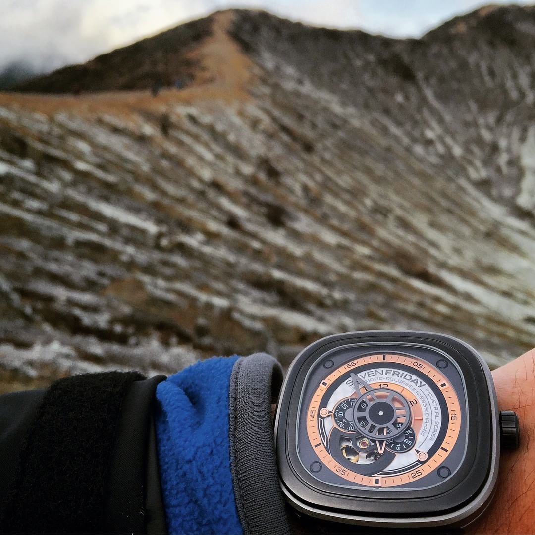 dong ho SevenFriday anh 4