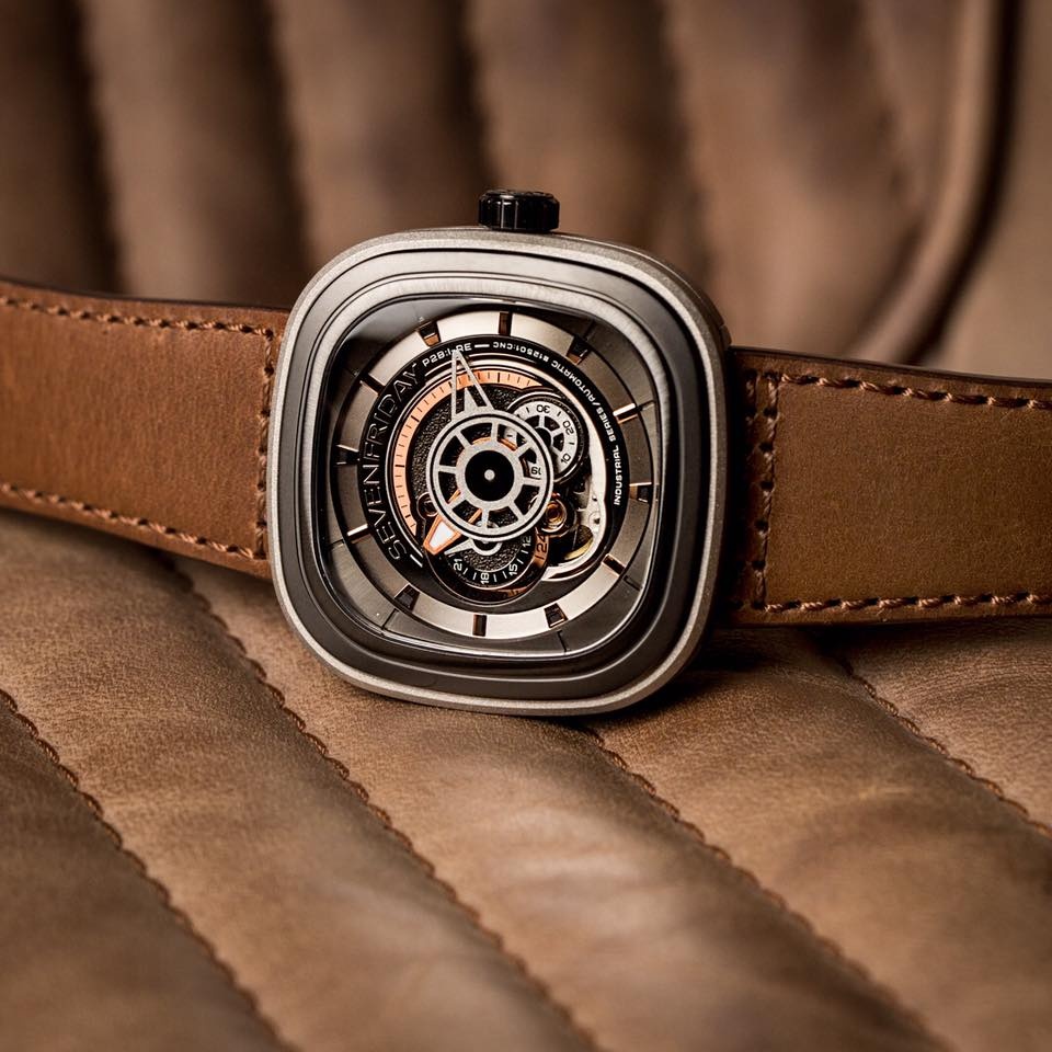 SevenFriday anh 3