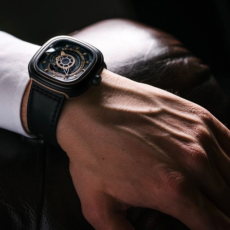SevenFriday anh 8