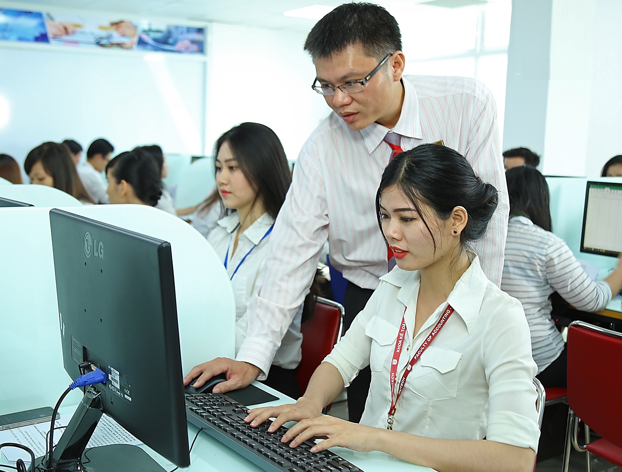 Nhung to chat de thanh cong trong nganh ke toan hinh anh