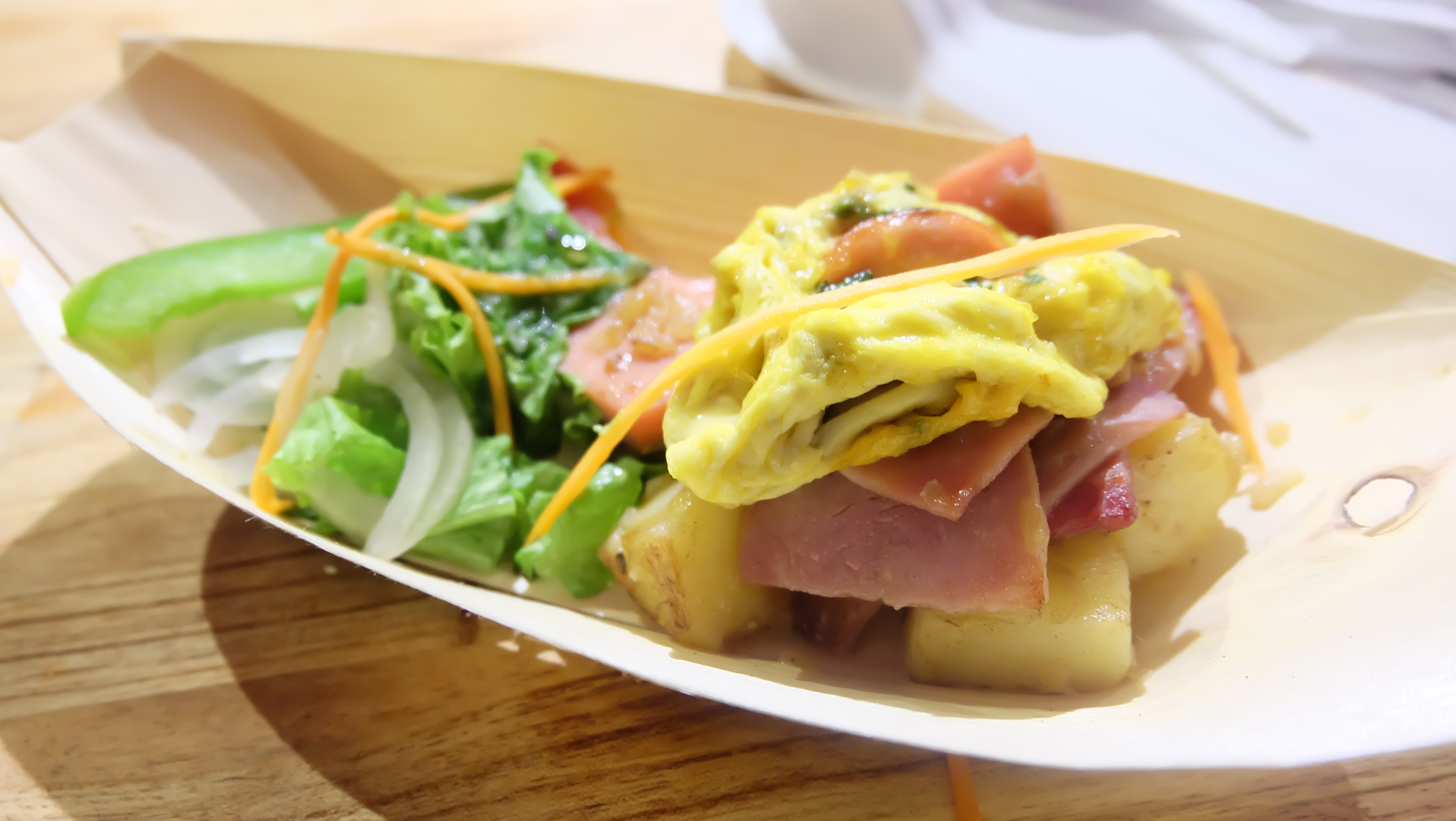 Vong quanh am thuc the gioi ngay tai Hoi An hinh anh