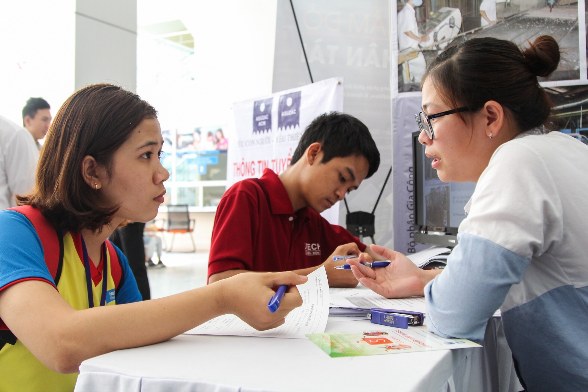 Đại học HUTECH ảnh 2 Dai hoc HUTECH anh 2