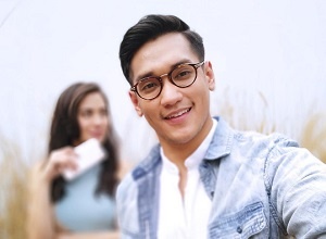 Nhung buc anh selfie hai huoc khien cu dan mang thich thu hinh anh