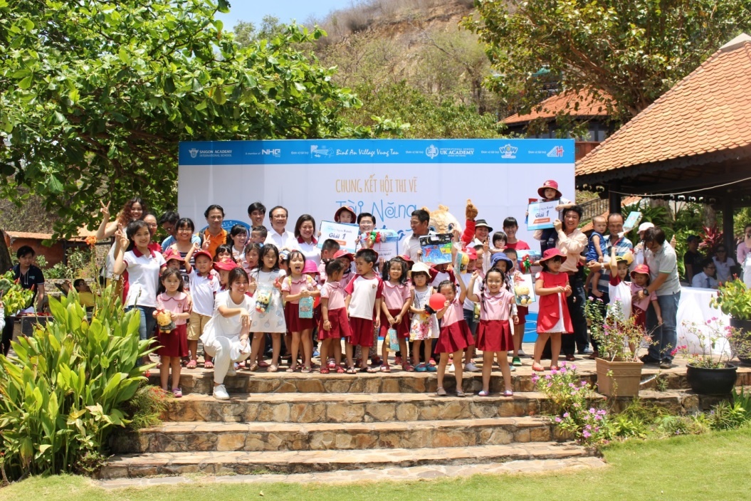 Hoi thi Tai nang sang tao xanh anh 9