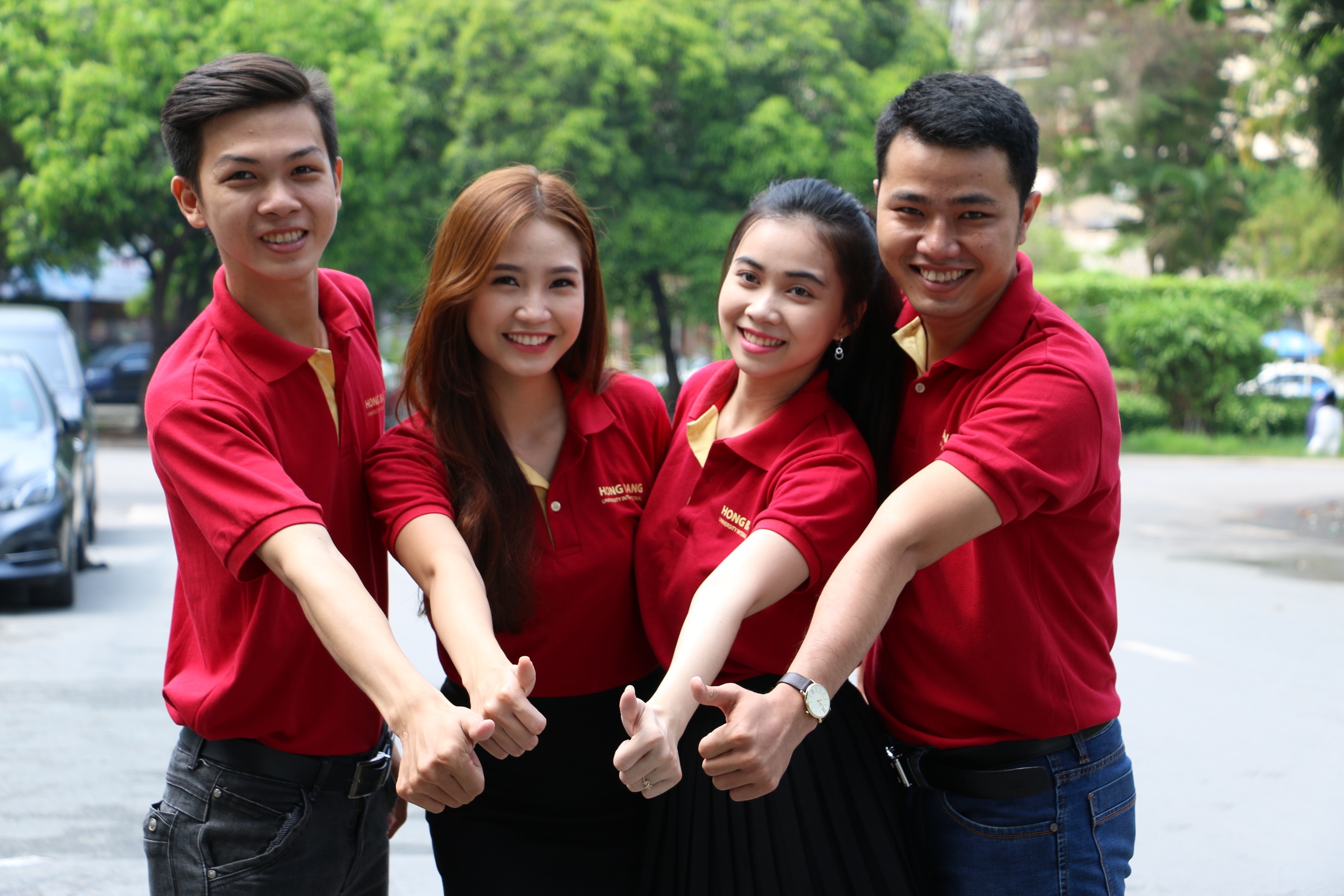 Dai hoc Quoc te Hong Bang anh 2