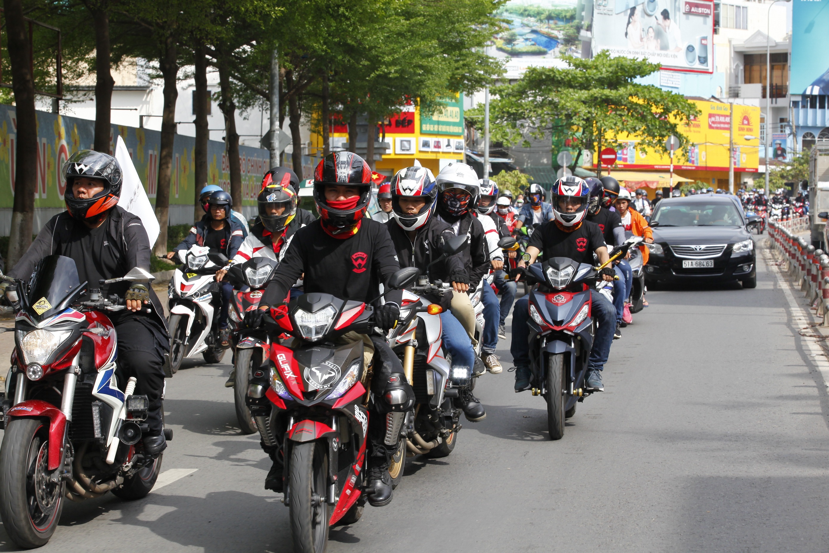 1.000 biker tham gia dieu hanh xe do tai TP.HCM hinh anh