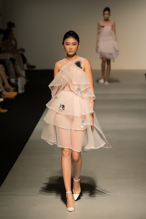 beo nhun,  hoa tiet 3D,  slogan len ngoi mua xuan he anh 5