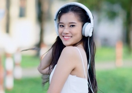 Mot ngay nang dong cua Hoang Yen Chibi hinh anh