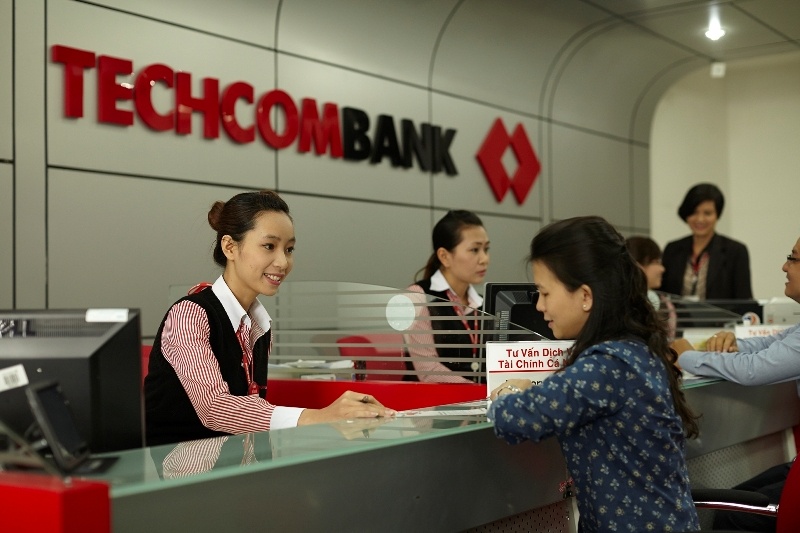 Techcombank dat muc tieu loi nhuan hon 5.000 ty dong nam nay hinh anh