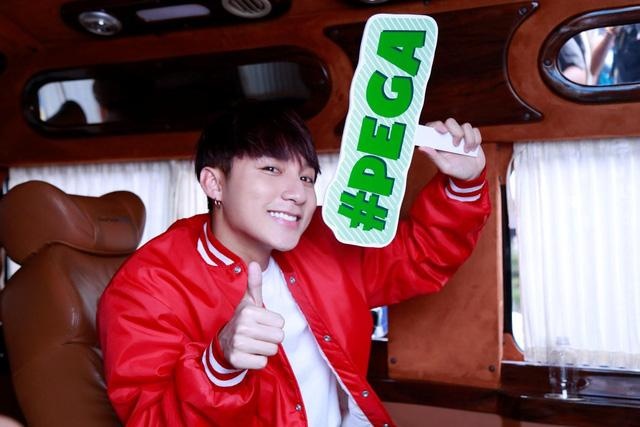 Nhieu dai dien khu vuc ASEAN tham du le ra mat san pham moi cua PEGA hinh anh