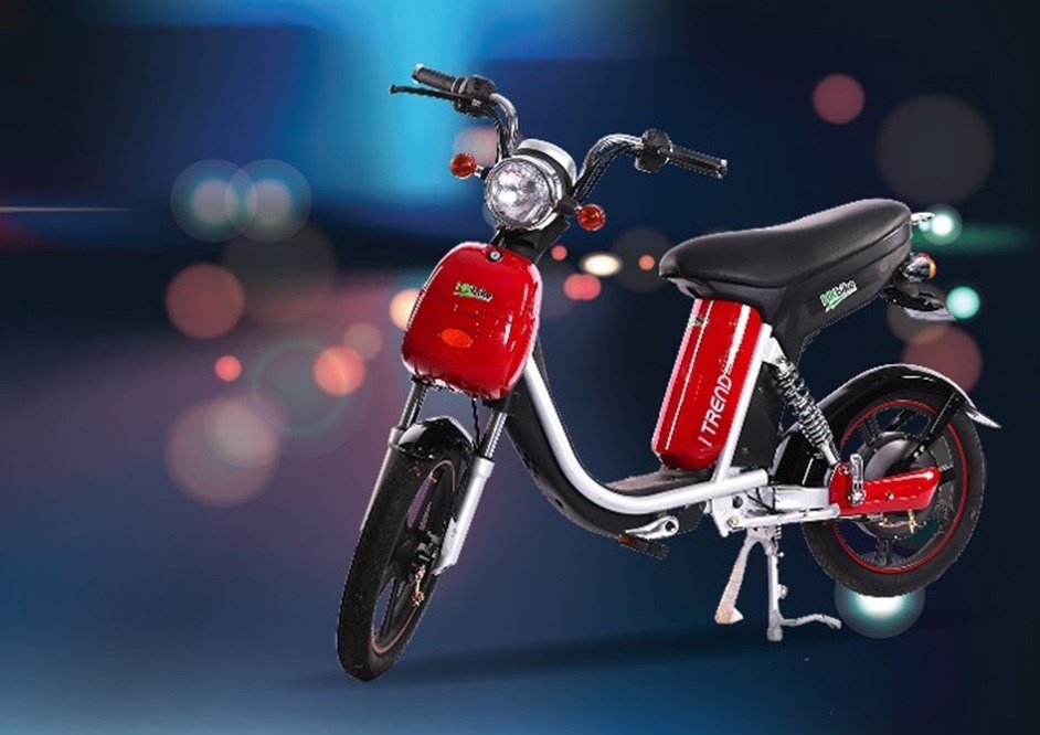 PEGA va khat vong chiem linh thi truong xe dien hinh anh