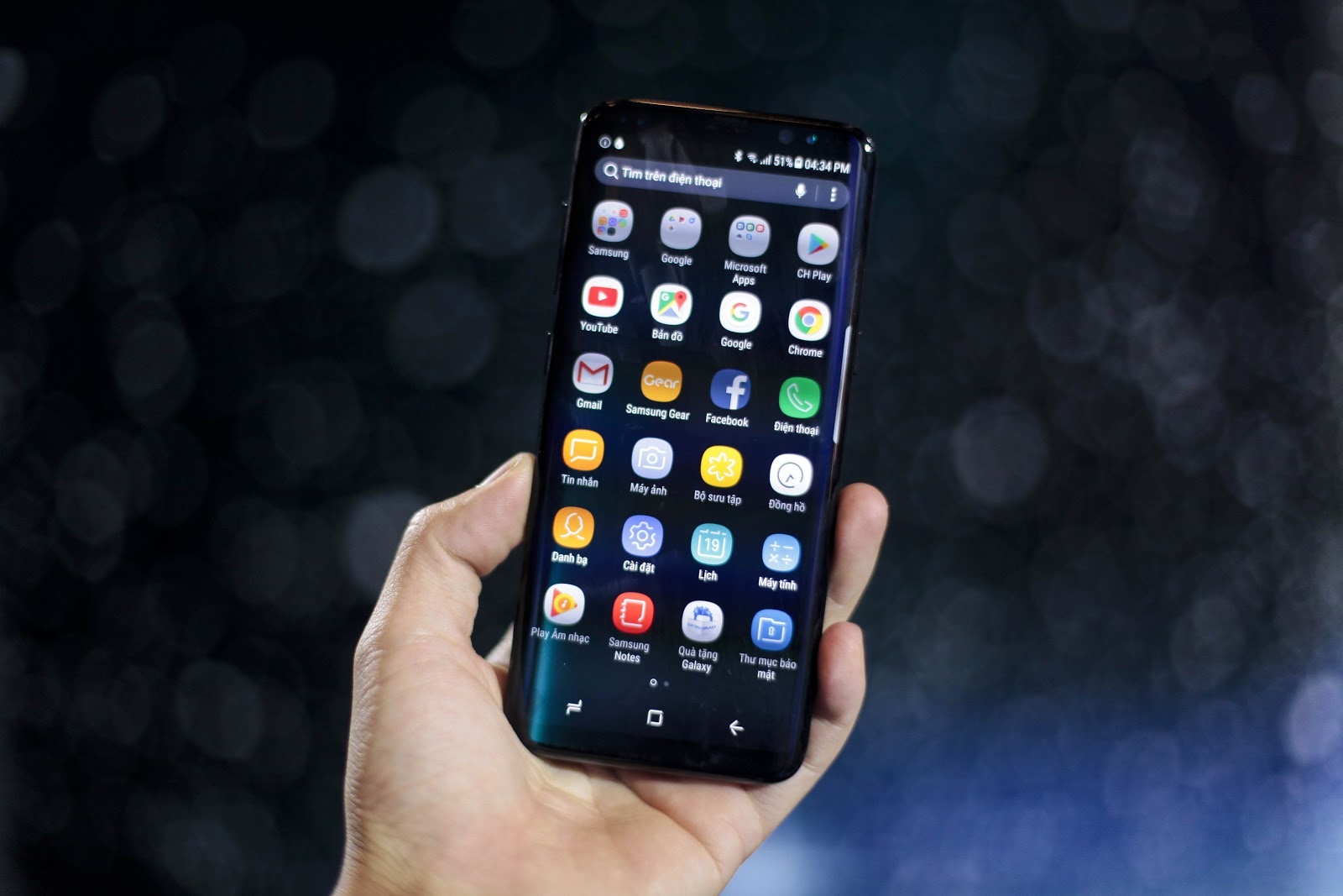 Anh thuc te Samsung Galaxy S8/S8+ va loat phu kien hap dan vua ve VN hinh anh