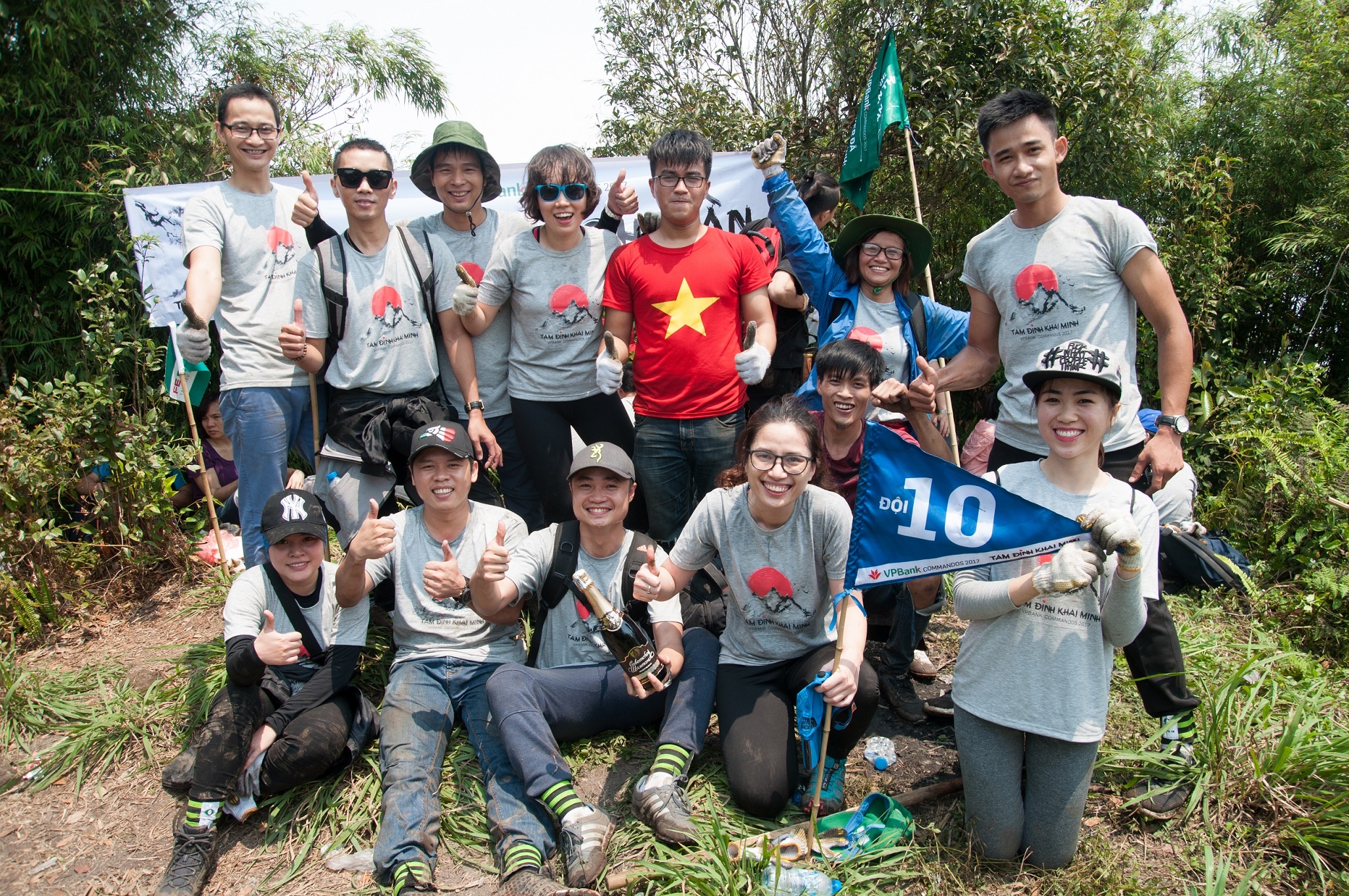 ngân hàng ảnh 1 ngan hang anh 1