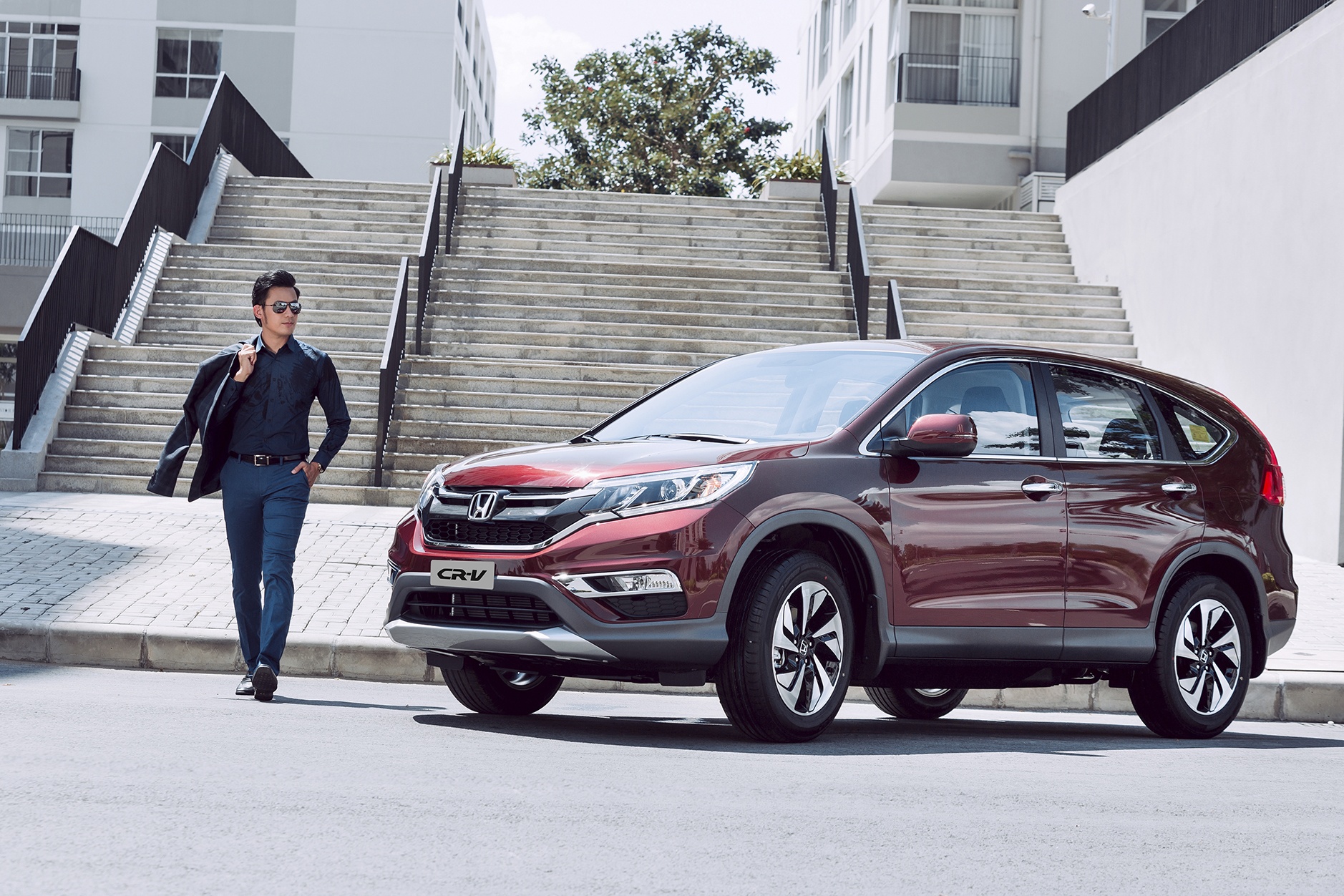 Honda Viet Nam khuyen mai cho khach mua Honda CR-V va Honda Accord hinh anh