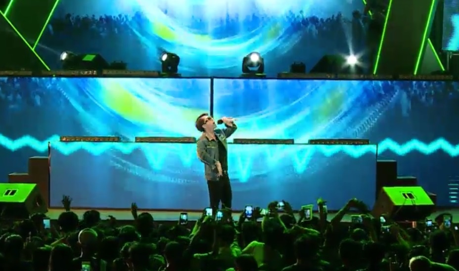 Khoi My, Son Tung va Toc Tien bung no tai dai nhac hoi Freshonic hinh anh